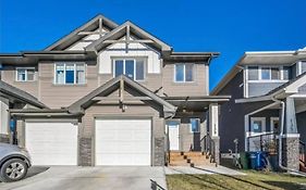 Beautiful And Spacious 1 Room In A Very Quiet Area